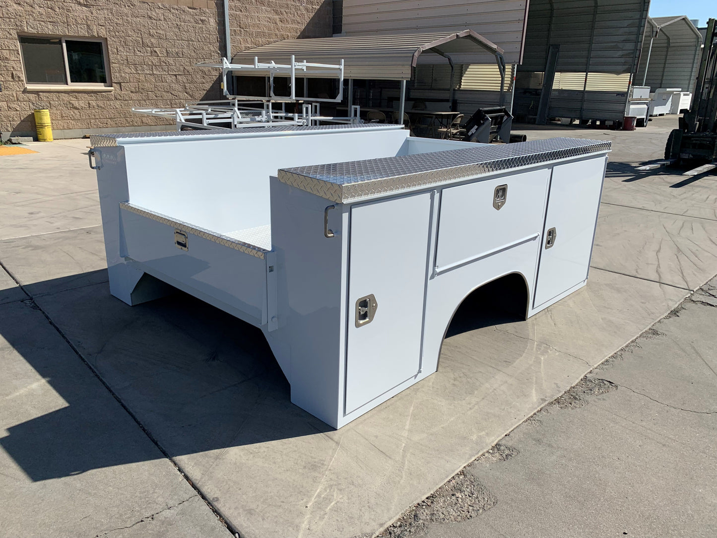 8 FOOT SERVICE BODY