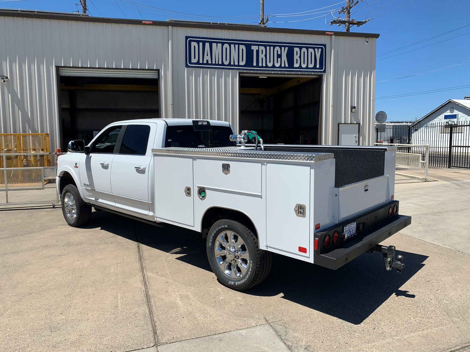 8 FOOT SERVICE BODY